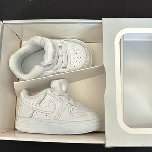 All White Nike Force 1 Crib (1c)
